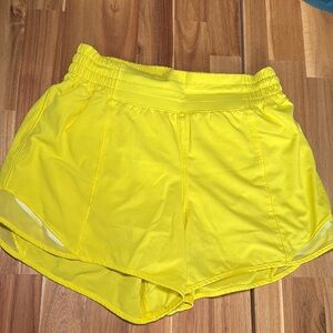 Lululemon hottie hot short, 4 inch bright yellow  size 6